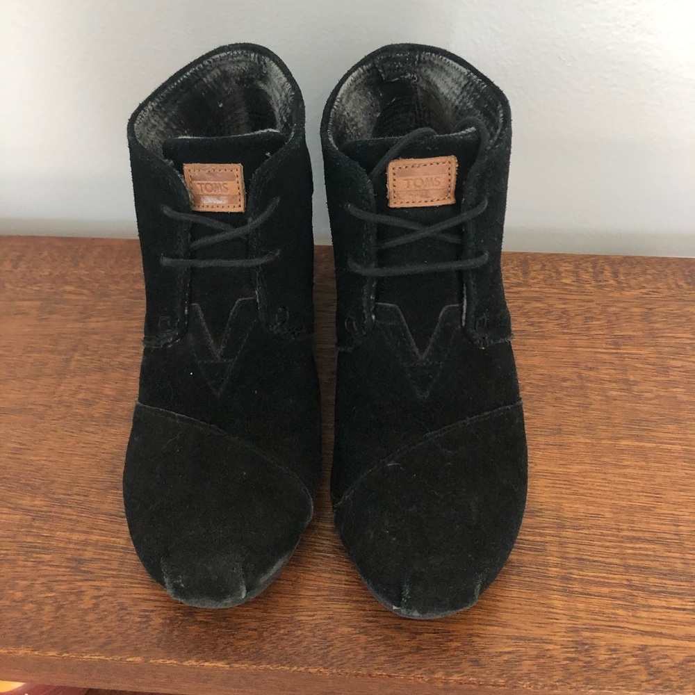 Wedge booties